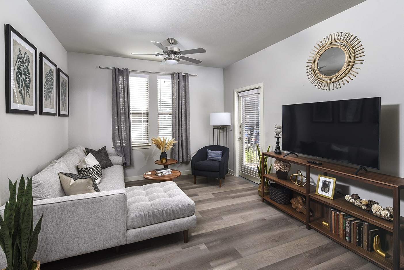 The Scott at Medio Creek Alta Architects